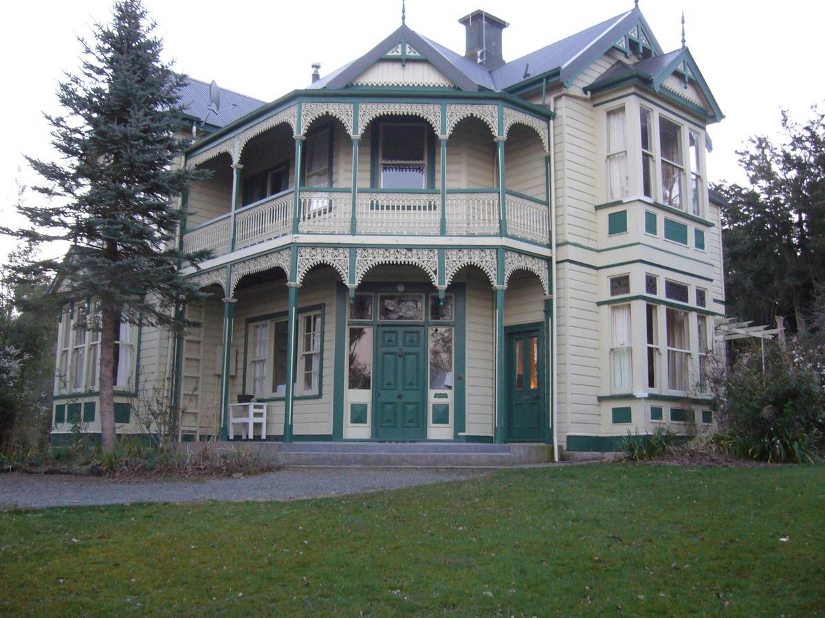Forest Manor Geraldine Bagian luar foto